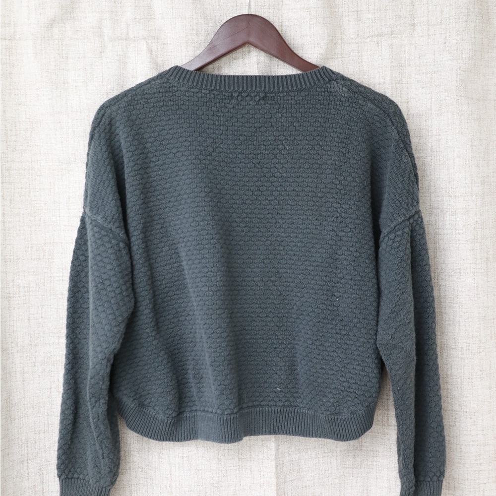 Tradlands Women's Dark Gray Crew Neck Sweater - Picture 4 of 4